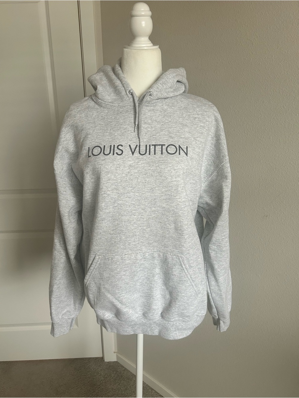 Gray logo sweatshirt